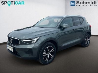Grau Neu 2025 Volvo XC40 Core SUV | € 37.990 (Fairer Preis)