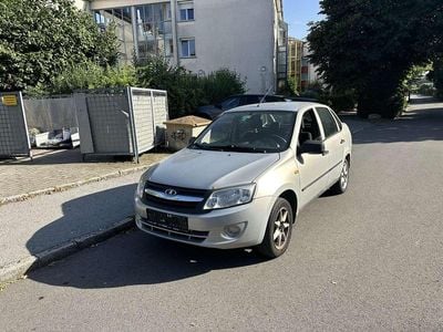 Gebraucht 2014 Lada Granta Limousine | € 600
