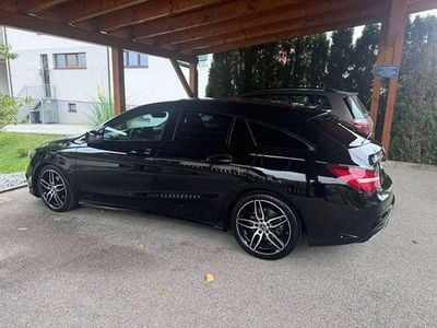 Schwarz Gebraucht 2019 Mercedes CLA180 Shooting Brake AMG line Kombi | € 22.000 (Fairer Preis)