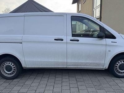 Gebraucht Mercedes Vito 85 kW (116 PS) 2021 Beige Van