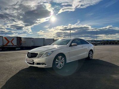 Mercedes E220