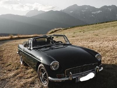 Dunkelgrün Gebraucht 1972 MG B Cabrio | € 21.000