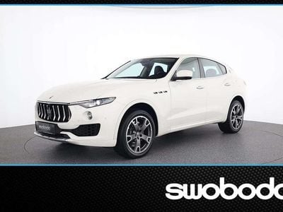 Weiss Gebraucht 2017 Maserati Levante SUV | € 39.990 (Fairer Preis)