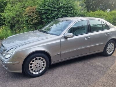 Gebraucht Mercedes E320 Elegance 224 PS (164 kW) 2002 Silber Limousine