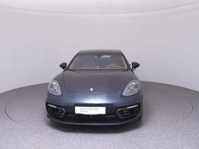 Porsche Panamera 4S