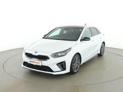 Weiß Gebraucht 2019 Kia Ceed GT GT-Line Limousine | € 16.590