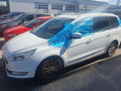 Weiß Gebraucht 2017 Ford Galaxy Titanium Van / Kleinbus | € 5.999