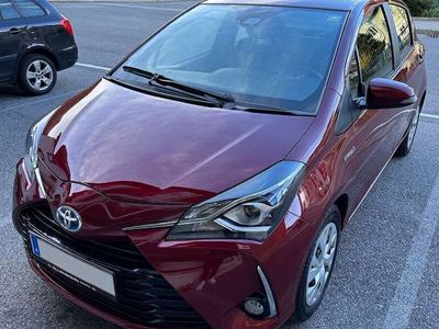 gebraucht Toyota Yaris 1,5 VVT-i Hybrid Active