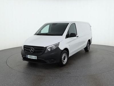 Weiß Gebraucht 2021 Mercedes Vito Van / Kleinbus | € 28.788 (Superpreis)