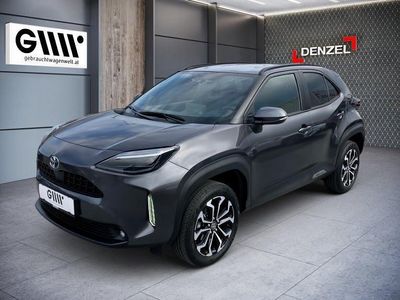 Grau Gebraucht 2024 Toyota Yaris Hybrid Active Limousine | € 26.990 (Teuer)