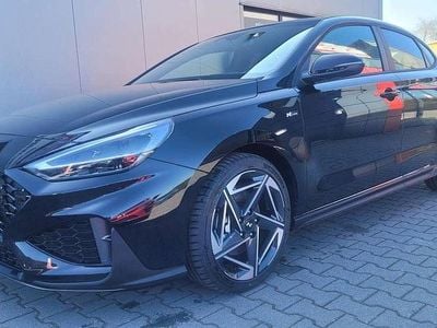 gebraucht Hyundai i30 Fastback N Line Line*LED*Navi*Shzg*ACC*Cam*18Zo...
