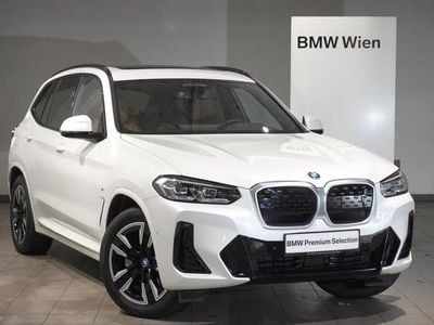 Weiß Gebraucht 2024 BMW iX3 Shadowline SUV | € 45.990 (Guter Preis)