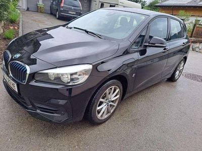 Schwarz Gebraucht 2019 BMW 225 Kombi | € 12.990