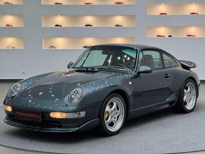 Grün Gebraucht 1994 Porsche 911 Carrera Coupé | € 74.900
