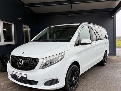 Weiß Gebraucht 2016 Mercedes V250 Van / Kleinbus | € 34.990 (Teuer)