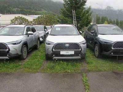 gebraucht Toyota Corolla Cross 2,0 Hybrid 4WD Active Drive Facelift 2025