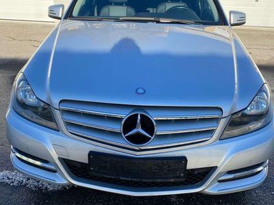 gebraucht Mercedes C220 T CDI DPF Automatik BlueEFFICIENCY Avantgarde