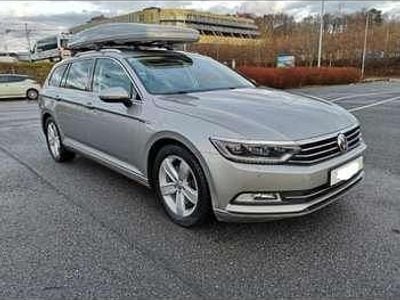 Gebraucht VW Passat 105 PS (77 kW) 2012 Kombi