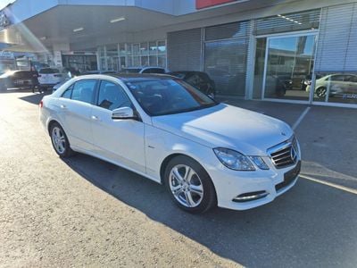 Mercedes E200