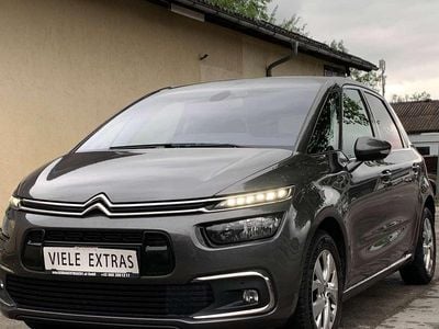 Grau Gebraucht 2018 Citroën C4 SpaceTourer Van / Kleinbus | € 12.160 (Fairer Preis)