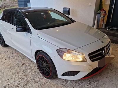 Weiß Gebraucht 2012 Mercedes A180 Limousine | € 13.200 (Fairer Preis)