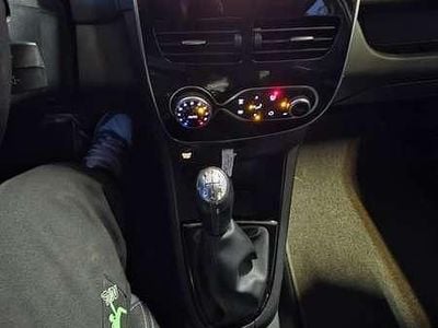 Gebraucht Renault Clio IV Dynamique 90 PS (66 kW) 2015 Limousine