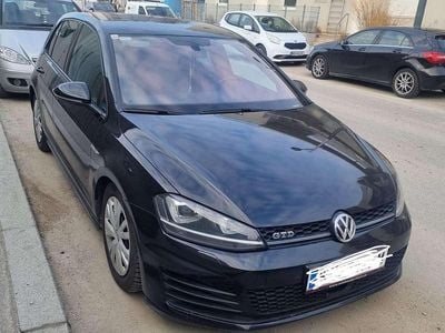 Schwarz Gebraucht 2015 VW Golf VII GTD Kleinwagen | € 10.500 (Superpreis)