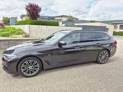 Grau Gebraucht 2014 BMW 530 Sport Line Kombi | € 24.400 (Etwas zu teuer)