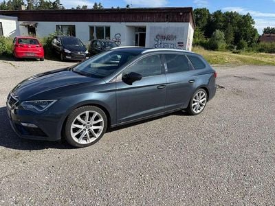 Grau Gebraucht 2019 Seat Leon ST FR Kombi | € 14.900 (Fairer Preis)