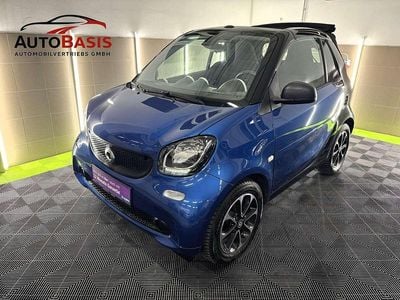 Blau Gebraucht 2018 Smart ForTwo Cabrio Cabrio | € 15.990