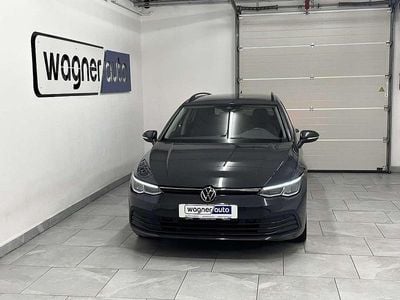 Grau Gebraucht 2023 VW Golf VIII R Kombi | € 27.900 (Etwas zu teuer)
