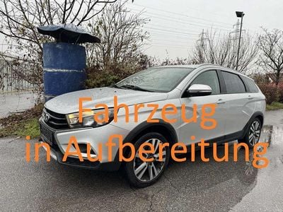 Silber Gebraucht 2020 Lada Vesta Kombi | € 9.990
