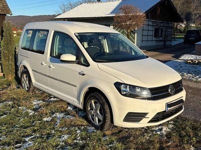 Weiß Gebraucht 2019 VW Caddy Trendline Van / Kleinbus | € 15.900