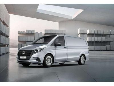 Gebraucht Mercedes Vito 163 PS (119 kW) 2025 Silber Van