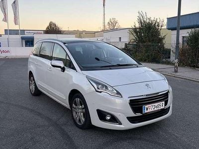 Weiß Gebraucht 2015 Peugeot 5008 Active SUV | € 8.500 (Etwas zu teuer)