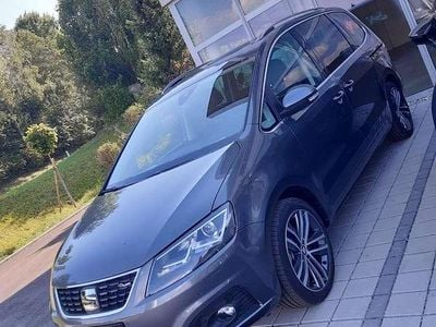Grau Gebraucht 2020 Seat Alhambra FR Van / Kleinbus | € 36.500 (Etwas zu teuer)