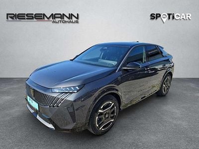 Grau Gebraucht 2024 Peugeot e-3008 GT SUV | € 38.450 (Fairer Preis)