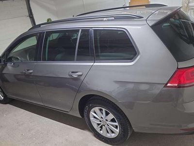 Grau Gebraucht 2014 VW Golf VII Comfortline Kombi | € 13.000