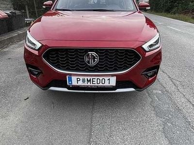 Gebraucht MG ZS Luxury 111 PS (81 kW) 2024 Limousine