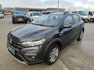 Grau Gebraucht 2022 Dacia Sandero Comfort Limousine | € 14.590 (Fairer Preis)