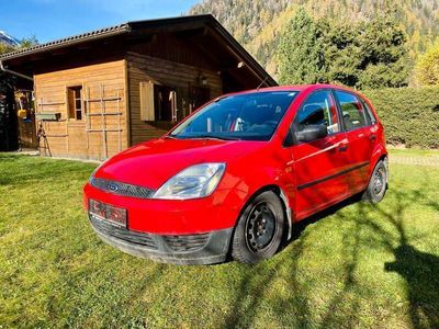 gebraucht Ford Fiesta Ambiente 1,3 8V