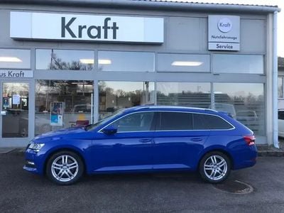 Gebraucht Skoda Superb Style 156 PS (114 kW) 2020 Mittelblau  normal Kombi
