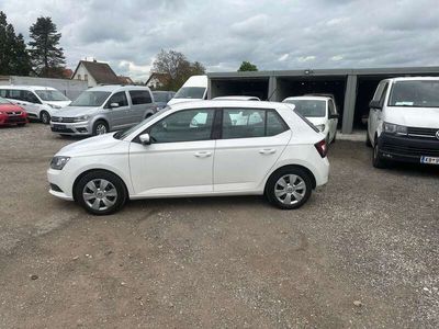 gebraucht Skoda Fabia 25 1,0