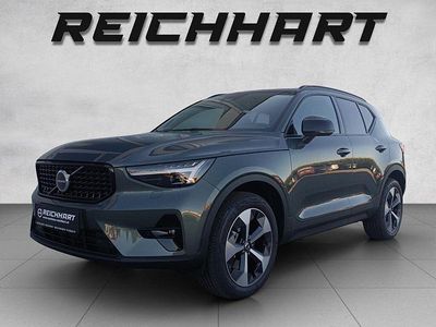 Grün Neu 2025 Volvo XC40 SUV | € 44.000