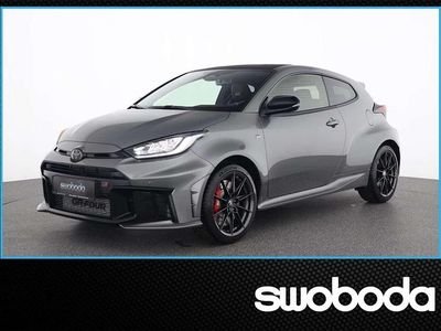 Neu Toyota Yaris 280 PS (205 kW) 2025 Precious metal  grau Limousine