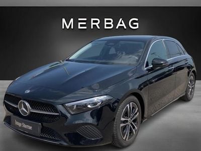 Kosmosschwarz metallic Gebraucht 2024 Mercedes A180 Progressive Limousine | € 31.990 (Fairer Preis)