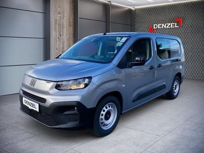 Rot Neu 2025 Fiat Doblò Van / Kleinbus | € 33.700 (Teuer)