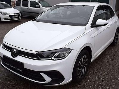 Gebraucht VW Polo Life 95 PS (69 kW) 2023 Weiß Kleinwagen