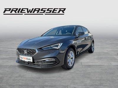 Dunkelgrau metallicperleffekt Gebraucht 2025 Seat Leon Style | € 23.850 (Guter Preis)
