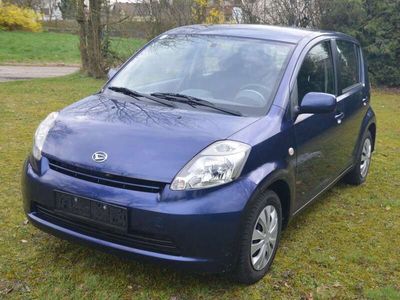 gebraucht Daihatsu Sirion Sirion1,0 Top Top